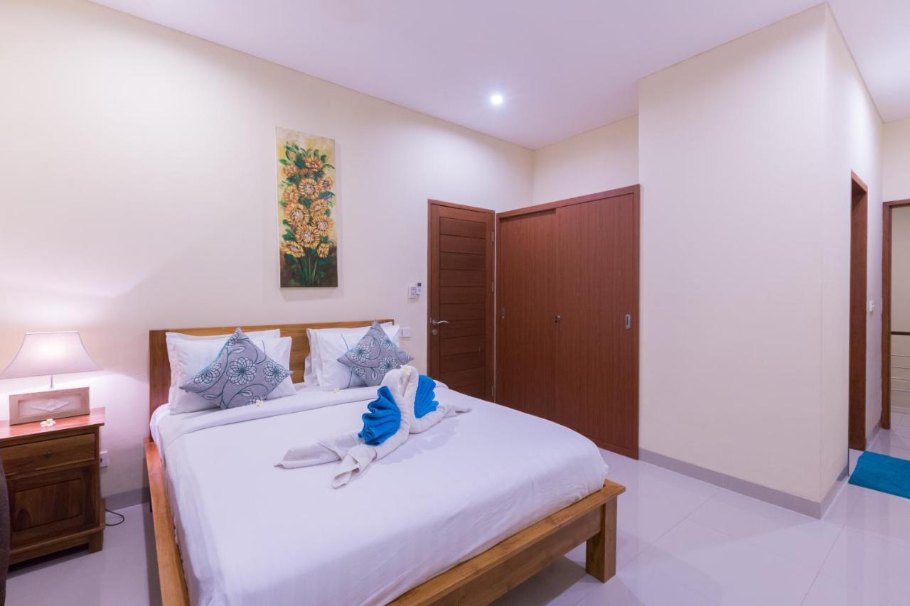 Villa Hitam Putih Legian Bali Seminyak Exteriér fotografie
